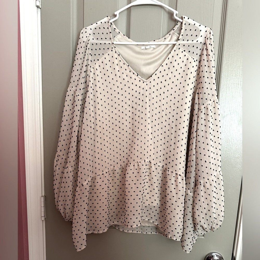 Maurice’s Long Sleeve Blouse Color Cream with Black Dots Size 1X